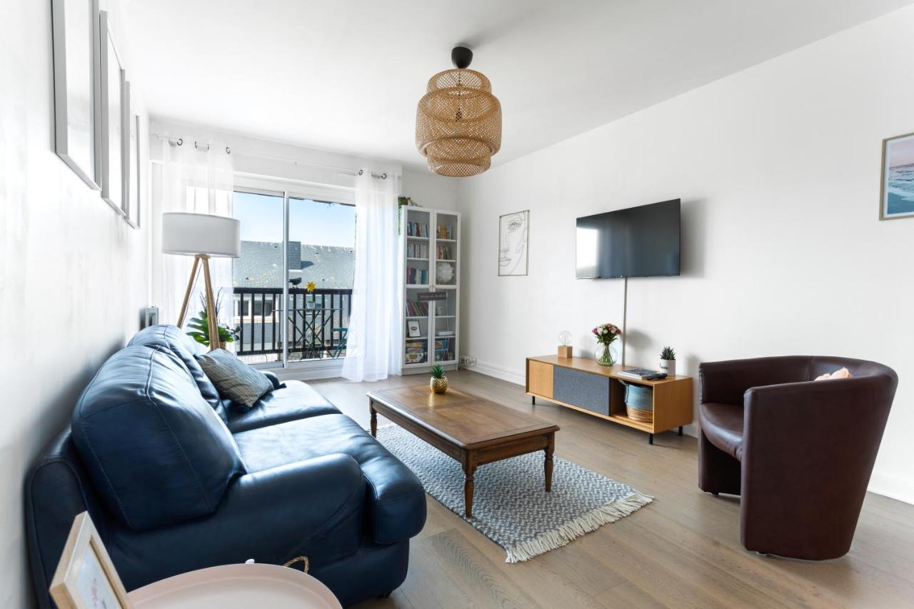 Le Cosy Avec Piscine, Balcon Et Parking Apartman Trouville-sur-Mer Kültér fotó