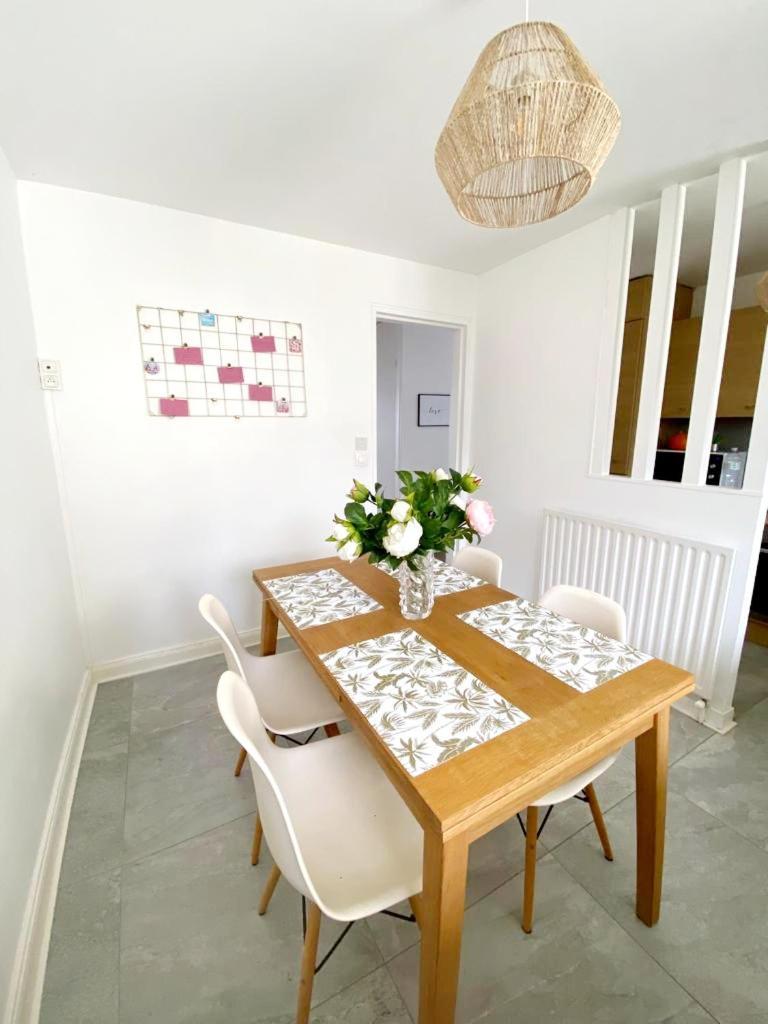 Le Cosy Avec Piscine, Balcon Et Parking Apartman Trouville-sur-Mer Kültér fotó